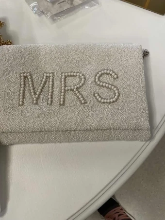 Faire mrs clutch #0 thumbnail