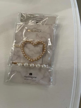 Faire pearl heart hair clip #0 thumbnail