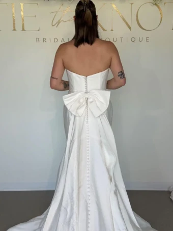 Private Label #2 Ivory Brocade thumbnail
