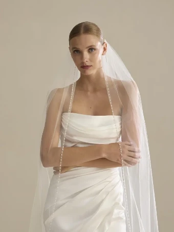 Pronovias Pron V-LA75 #1 thumbnail