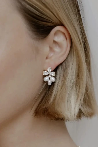 Untamed Petals UP Windsor #0 default thumbnail