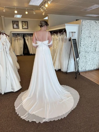 Oliver Lane TTK5248 #1 Ivory Chiffon thumbnail