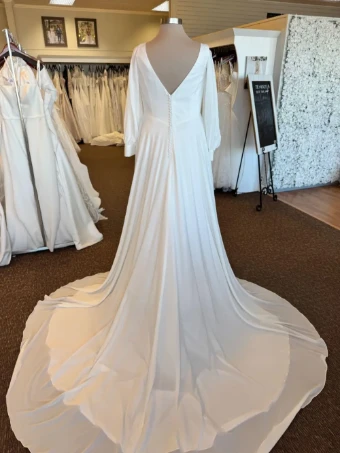 Oliver Lane TTK5261 #1 Ivory Chiffon thumbnail