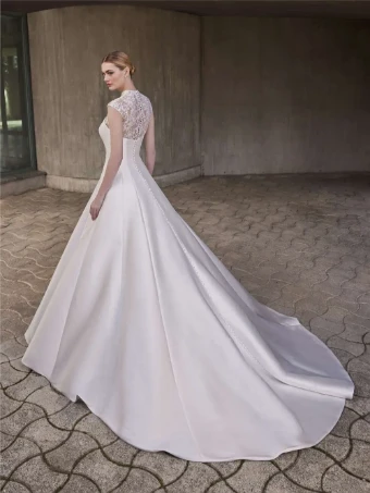 Pronovias TTK7218 #1 Off-White thumbnail