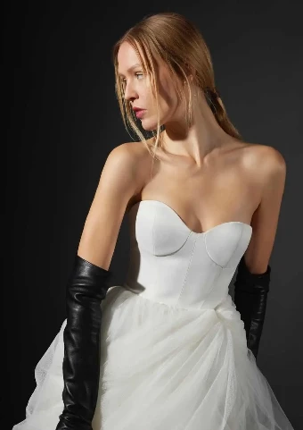 Pronovias TTK7202 #3 Off-White thumbnail