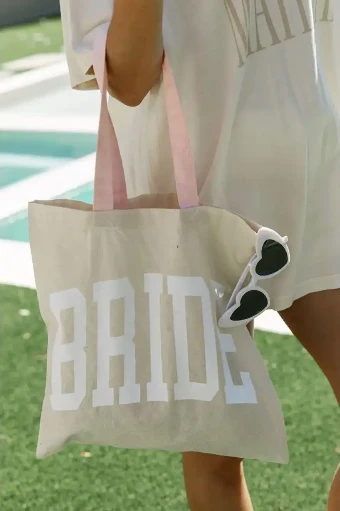 Faire GT Bride Tote #0 thumbnail