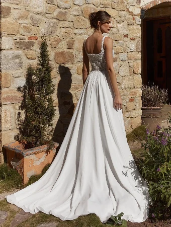 Tania Olsen OTR117 #3 Vintage White thumbnail