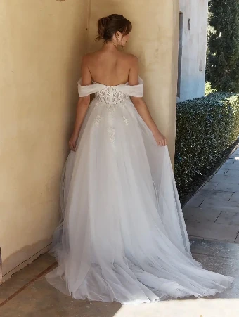 Tania Olsen OTR119 #2 Vintage White thumbnail