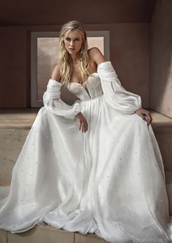 Pronovias Balia #2 Off White/Nude thumbnail