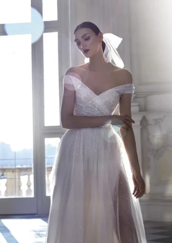 Pronovias Ida #2 Off-White/Light Beige thumbnail