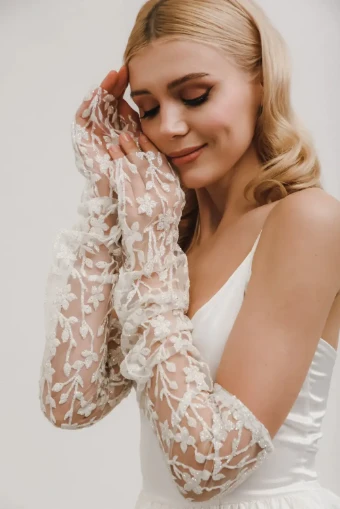 Heirloom Bridal Company Remi Glove #0 default thumbnail