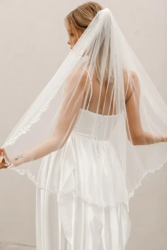 Heirloom Bridal Company V006 / Pearl Beaded Edge Veil #2 thumbnail