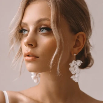 Heirloom Bridal Company Gardenia Fleur Earring #1 thumbnail
