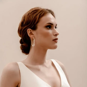 Heirloom Bridal Company Jasmine Pearl Hoops / E066 #1 thumbnail