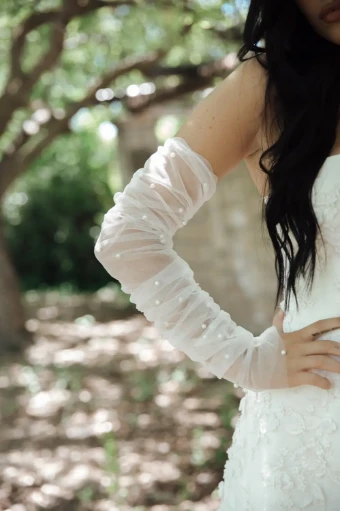 Heirloom Bridal Company Ruched Pearl Glove / G009 #0 default thumbnail