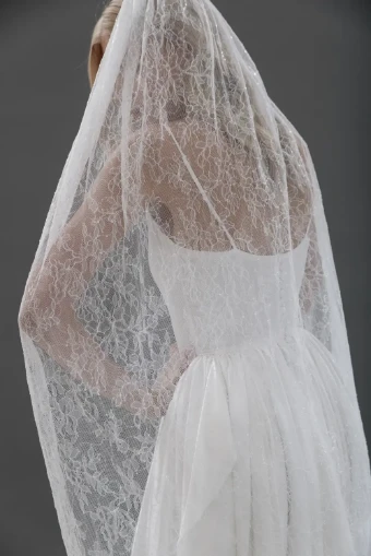 Heirloom Bridal Company V2415 / V027C #1 thumbnail