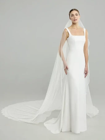 Pronovias V-2920 #3 thumbnail