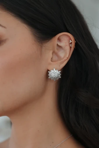 Untamed Petals Celestial Stud #0 default thumbnail