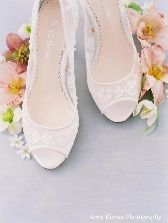 Bella Belle Shoes Emily #6 Ivory thumbnail