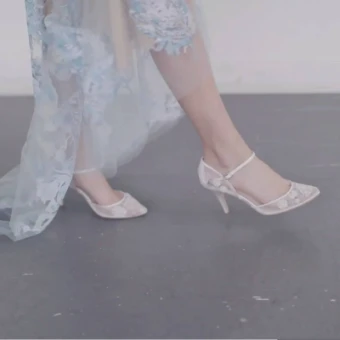 Bella Belle Shoes Viola #3 Ivory/Blue thumbnail