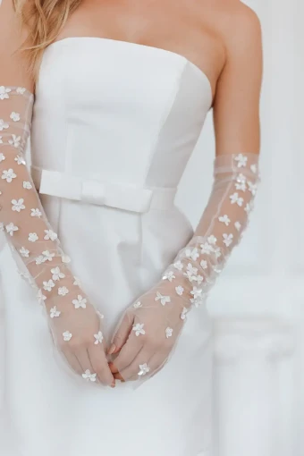 Untamed Petals Demure Belt #2 Ivory thumbnail