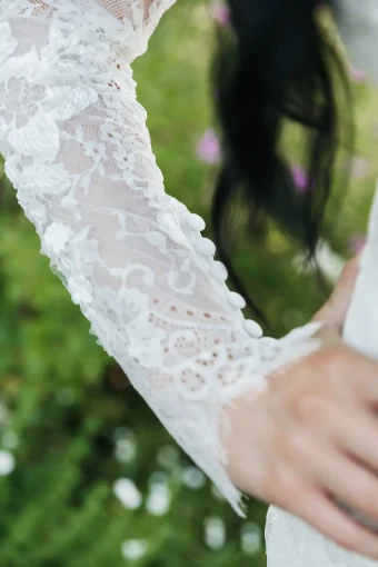 Heirloom Bridal Company shayli #4 Ivory thumbnail